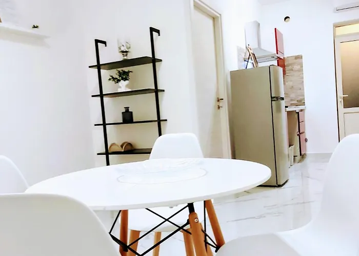 La Greca Naxos Apartment *